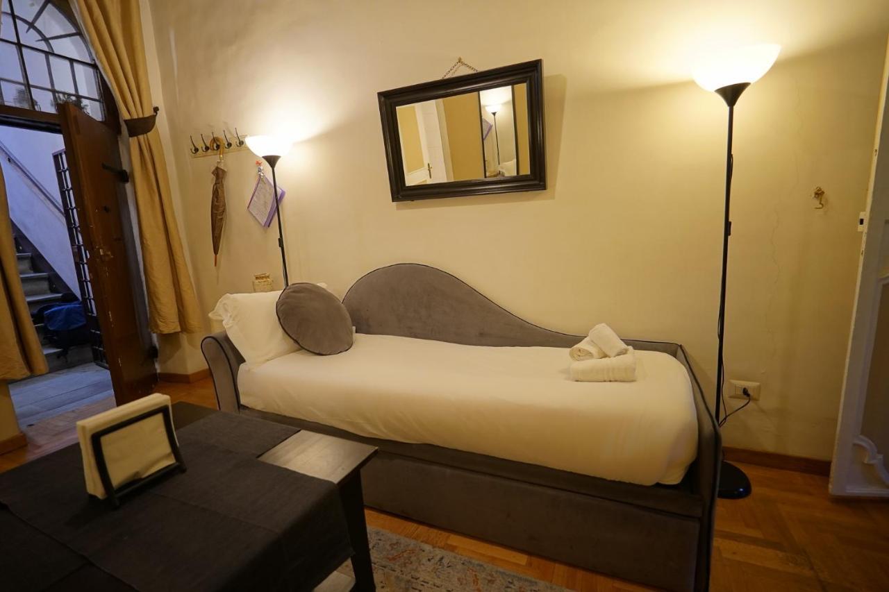 Mgpgroup Guest House Navona 2 Rom Eksteriør billede